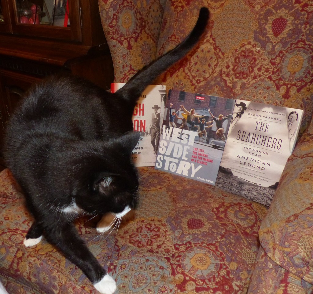 Teeny Tuxedo cat, 3 movie history books